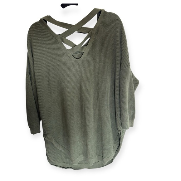 Express Olive Green Cotton Knit V Neck Quarter Sleeve Round Hem Sweater Large - Picture 6 of 6